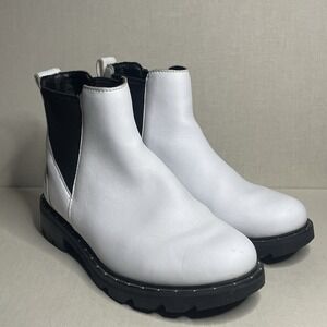 Sorel Women's White Leather Chelsea Ankle Boots Lug Sole Pull On Size 7